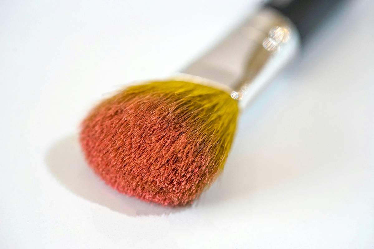 The Ultimate Guide to Choosing the Perfect Brow Filling Tool: Tips, Tricks, and Tools You Need
